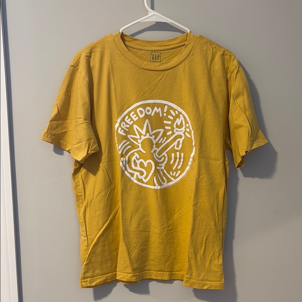 GAP Men's Yellow Keith Haring Graphic T-Shirt